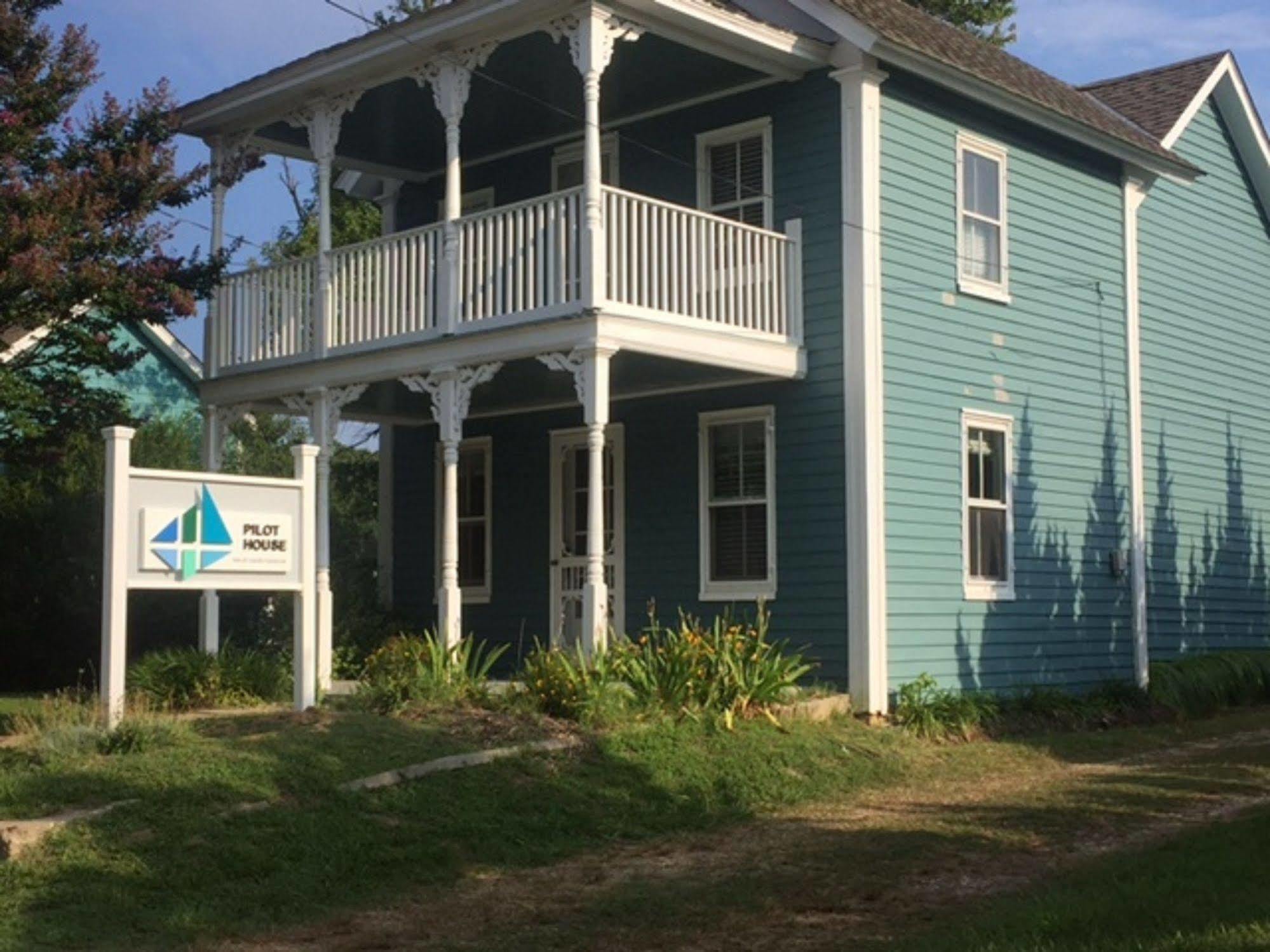Inn At Haven Harbour Rock Hall Екстериор снимка